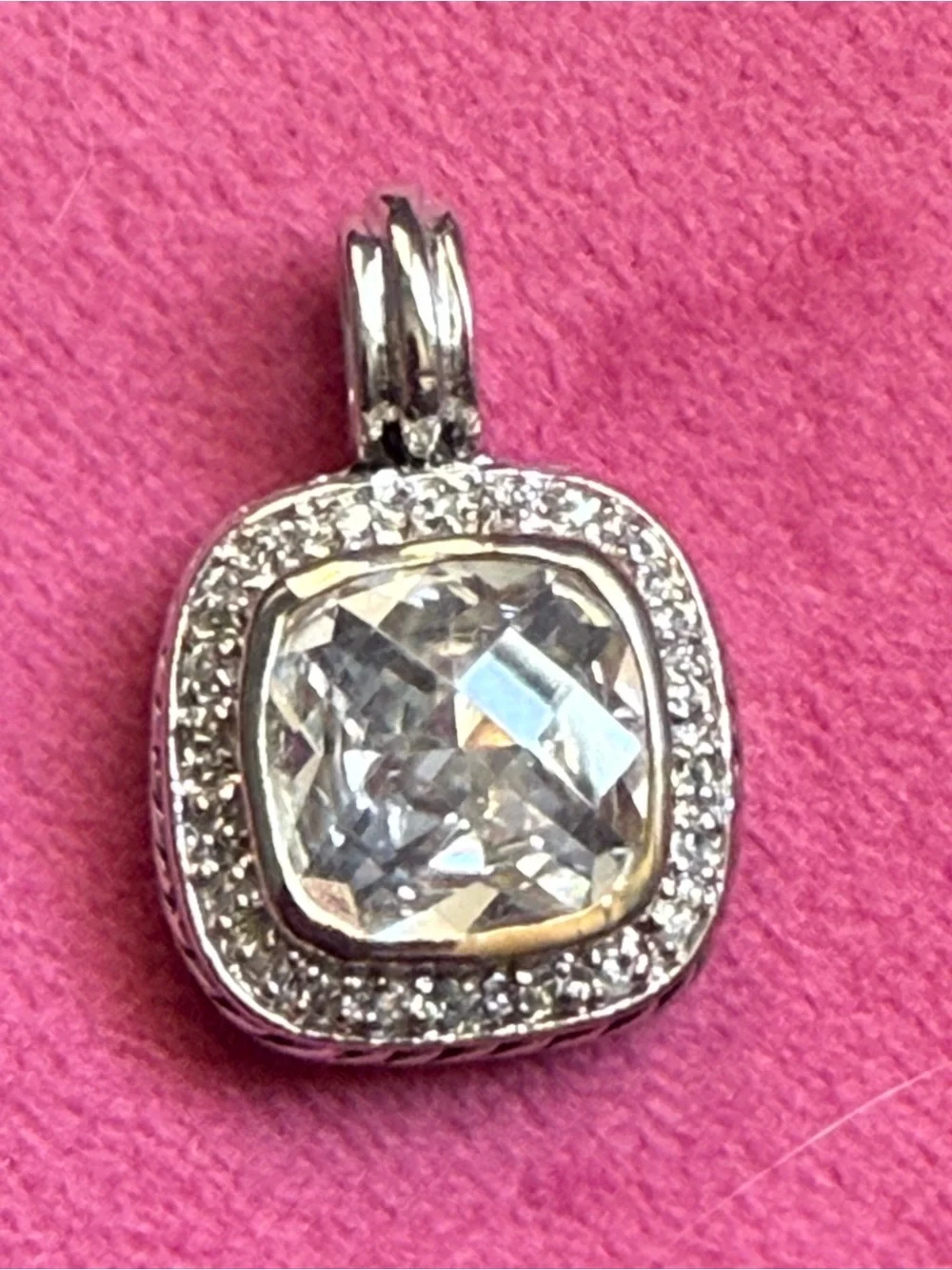 ✨ Stunning Cushion-Cut Statement Pendant‎ ✨